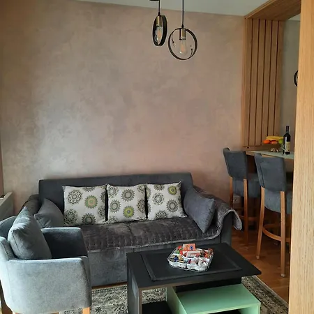 Lux Odiseja - Sa Garazom Apartament